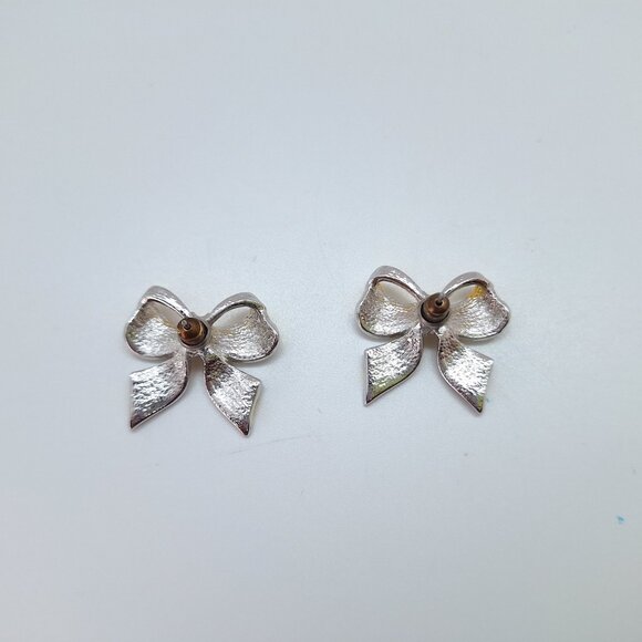 Vintage gold and silver tone bow earrings - Picture 5 of 8